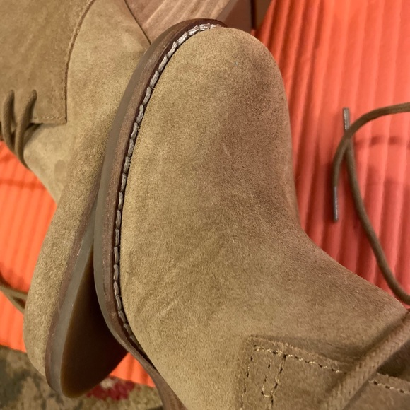 Lucky Brand Suede bootie lace-up wedge in camel size 7.5 BRAND NEW - Picture 10 of 11